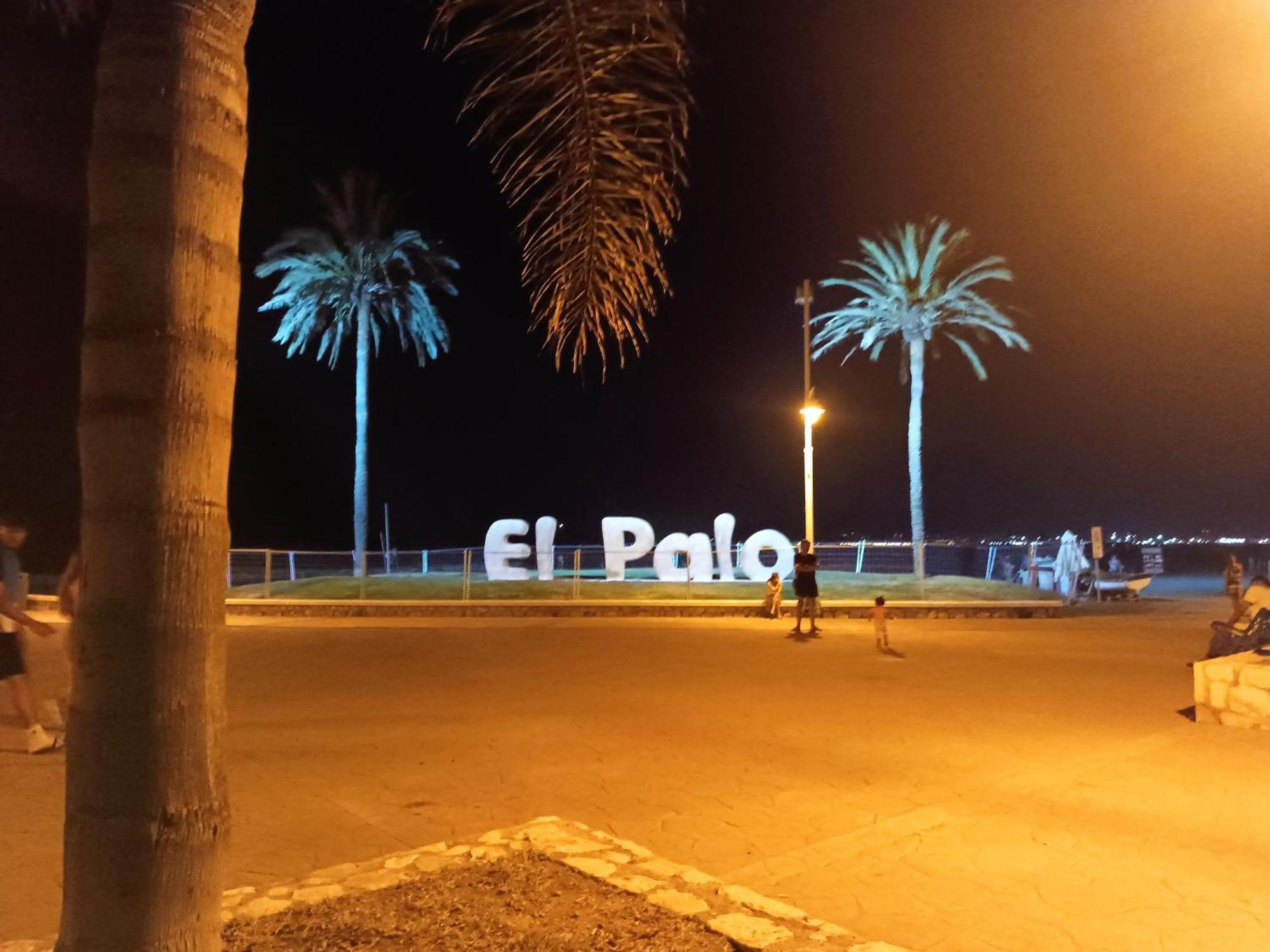 Apartamento El Bambu Cerca Del Mar Málaga Exteriör bild
